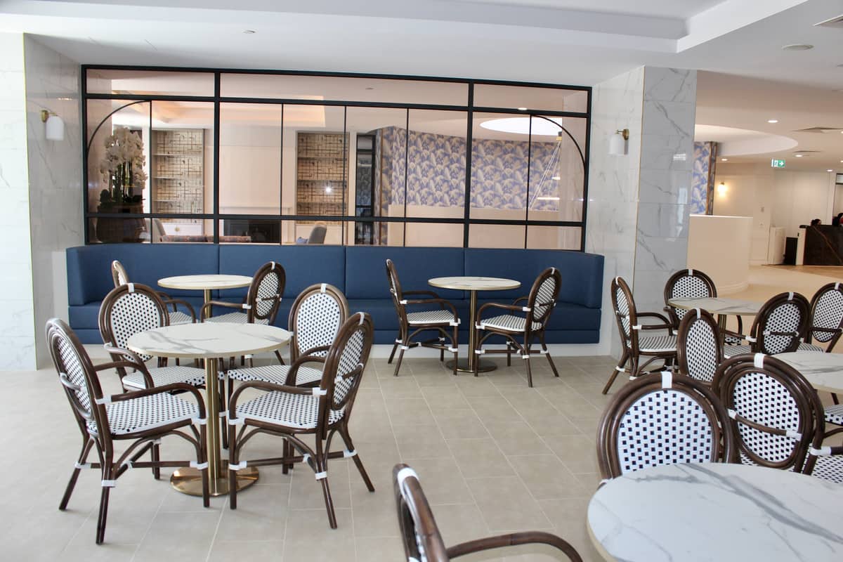 Mt Eliza Gardens - Dining Room